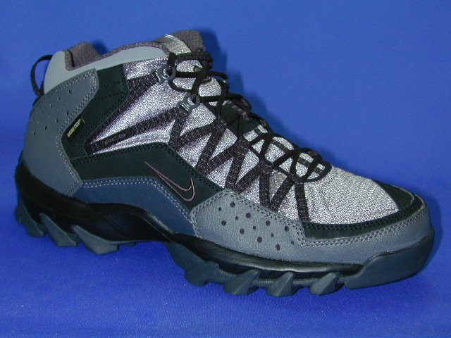 Nike Takao Mid Gtx 004