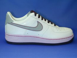 NIKE WMNS AIR FORCE 1 '07 LE LOW 315115 121